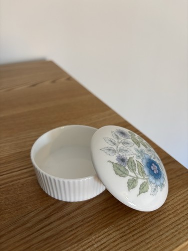 Wedgwood bone china - wedgwood,