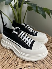 Alexander McQueen Tread Slick
