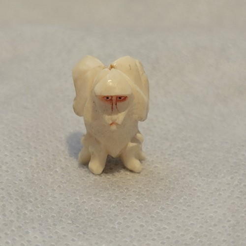 Vintage 1950 hand - hand, carved