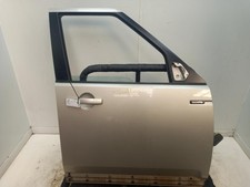 LANDROVER DISCOVERY Right Front Door O/S 2009-2016 Luxor (869)  5 Door Estate 