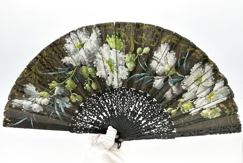 Antique european folding fan - antique,