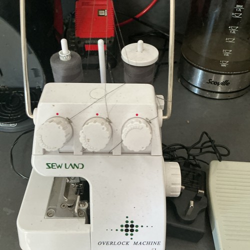 Sew land overlock - overlock, machine