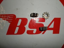 BSA B50  OIL PUMP DRIVEN FEED