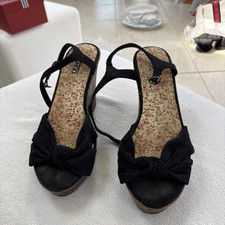 Bongo Small Heel Sandals Wood