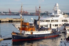 ap0889 - Falmouth Tug - St