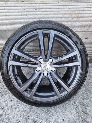 Audi alloy wheel 225 zr - 40,