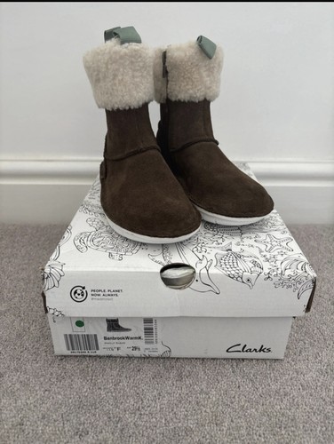 Clark fur lined boots - fur,