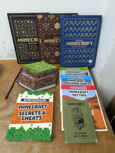 Minecraft hardback book - minecraft, bundle