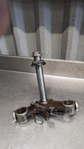 Kawasaki z400 bottom - bottom, trim