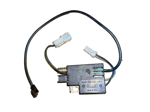 Antenna amplifier radio