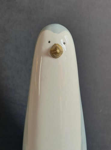Stylised ceramic penguin - stylised,