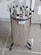 Autoclave (vertical).40 ltr