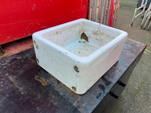 Porcelain sink - porcelain,