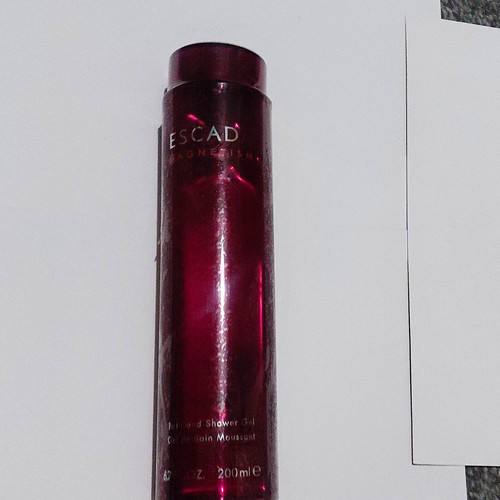 Escada magnetism shower gel - magnetism,
