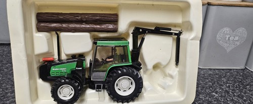 Britains 09447 valtra - #09447,