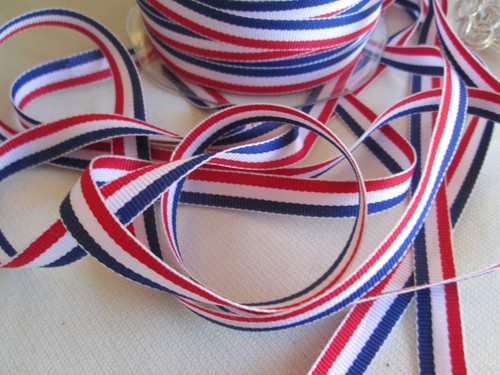 Striped grosgrain ribbon - striped,