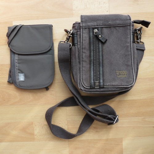 Troop london canvas crossbody - london,