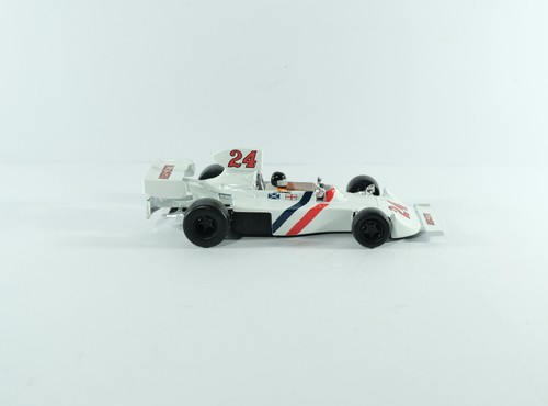 Corgi scale racing car - scale, f1