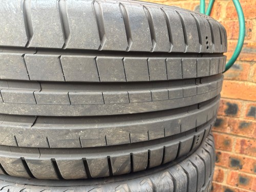 235 michelin pilot sport - 235/40/19,