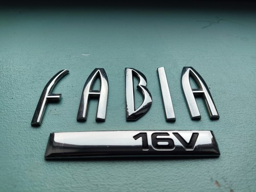 Skoda fabia 16v badge - badge, emblem