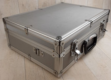 Aluminium carry case with strap, textured foam lining, very robust, 46cm long