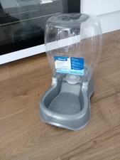 Petmate gravity Water supply tank 2.8 litre for cat or dog. hardly used.