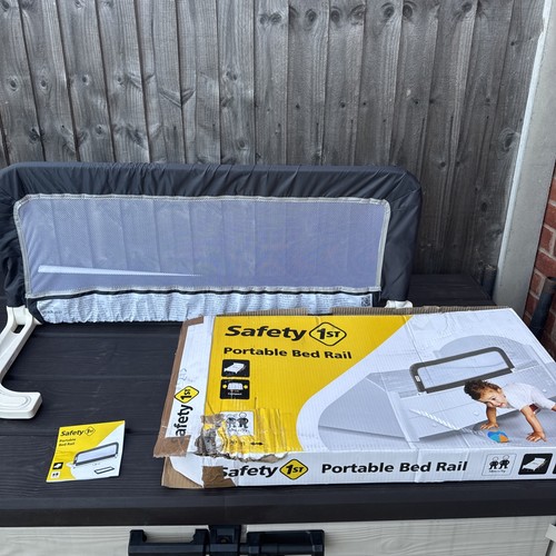 Safety 1st portable bed - bed, rail