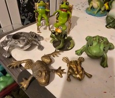 Collection Of 7 Frogs All Made Of Metal Brass Silver Bronze