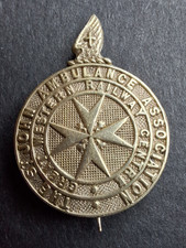 GWR - St John Ambulance Association  Great Western Railway Centre badge G.W.R.