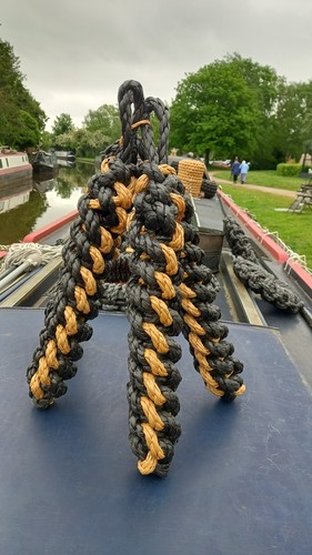 Narrowboat canal boat - narrowboat/canal,