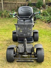 Powerhouse Titan Elite single seat electric golf buggy - save over £1,300