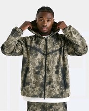 Nike Tech Dri-FIT Woven Camo