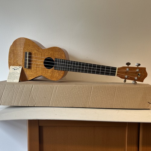 Superb tanglewood ukulele cove - superb,