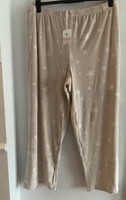 BNWT TU Star Embossed Ribbed