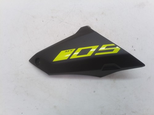 Yamaha mt09 right - 20,
