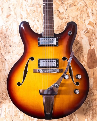 Yamaha 30t semi - sa-30t, semi-hollow