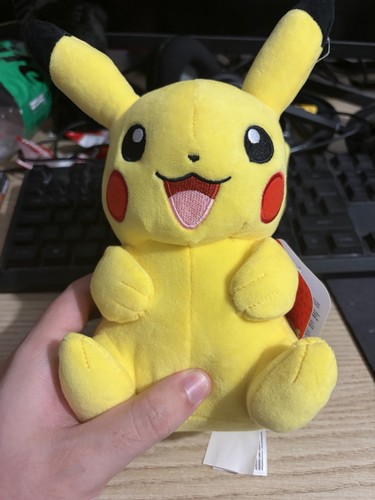 Pokemon pikachu soft plush - pokemon, toy