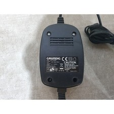 Grundig KG57-9-2000D AC Adapter Charger Black 9 Volt 2000mA Wall Mounted UK Plug