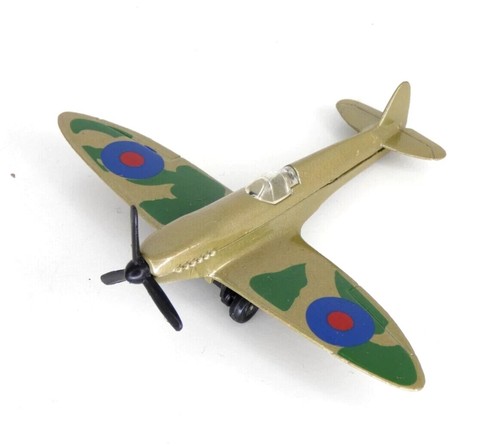 Matchbox spitfire military - spitfire,