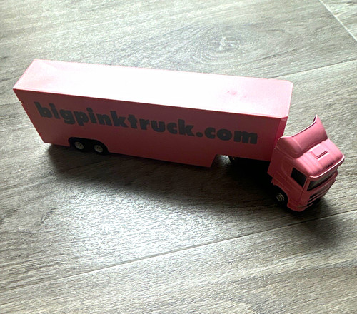 Corgi big pink truck - corgi,