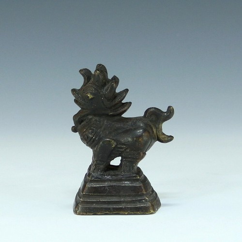 Old bronze opium - weight, 239