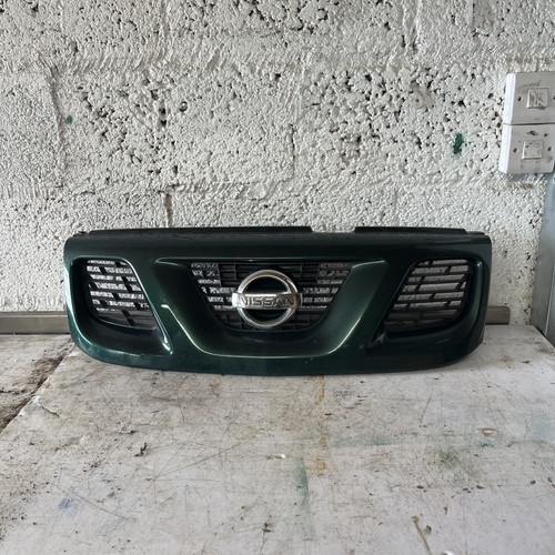 Nissan terrano front - nissan,
