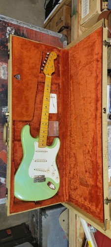 1986 fender stratocaster - 1986,