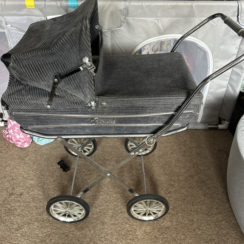 Vintage 1980s royale - pram, grey