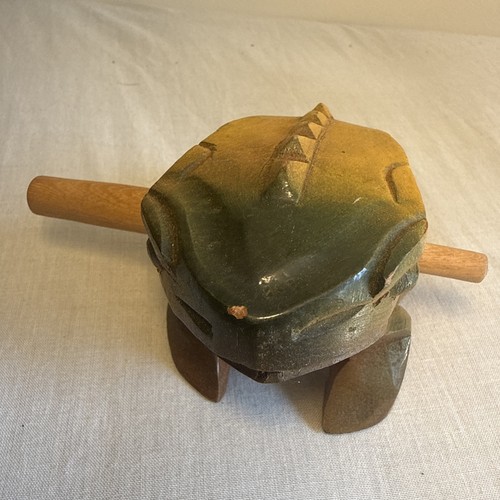 Wooden guiro frog percussion - wooden,