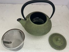 Japanese Esprit Zen Cast Iron