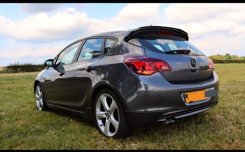 Z177 grey 2010 vauxhall astra - grey,
