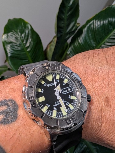 Seiko skx779j black monster - seiko,