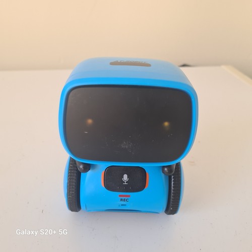 Smart talking robot - robot, kids