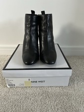 Ladies Black Leather Boots